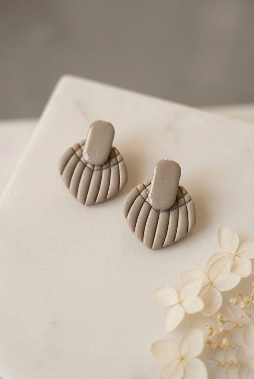 Pendientes Atlas